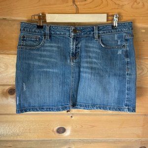 Women's Denim Mini Skirt with Sparkly back pockets Size 29